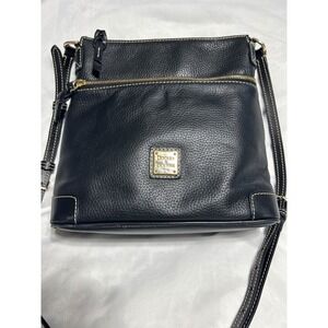 Dooney & Bourke Crossbody Bag Black Pebbled Leather Gold Hardware Everyday‎